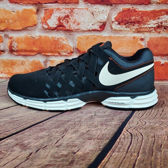 Nike Lunar Fingertrap TR Training Shoe - Picture 7 of 9